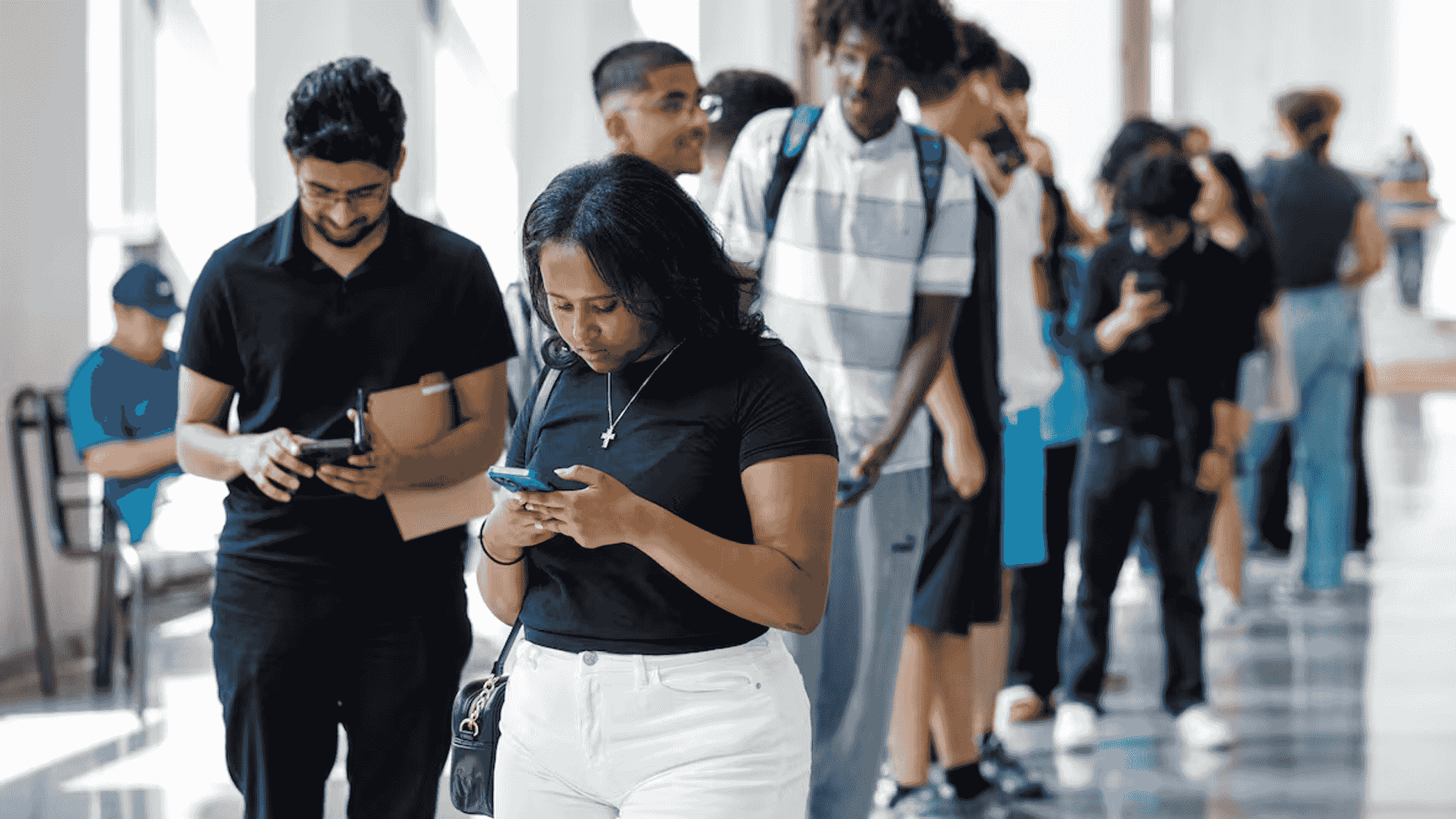 加拿大3月新增1.4万岗位，平均工资上涨约5%，加拿大开始回暖了？