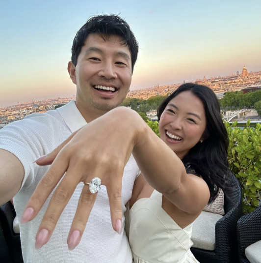 刘思慕婚前惦记万锦！携手林书豪回归举办亚洲文化盛会